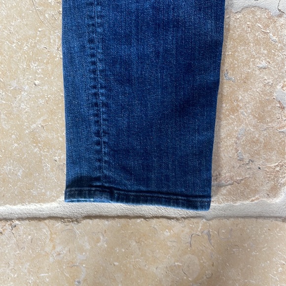 Mother The Cropped Looker in Flowers From The Storm - Picture 13 of 13